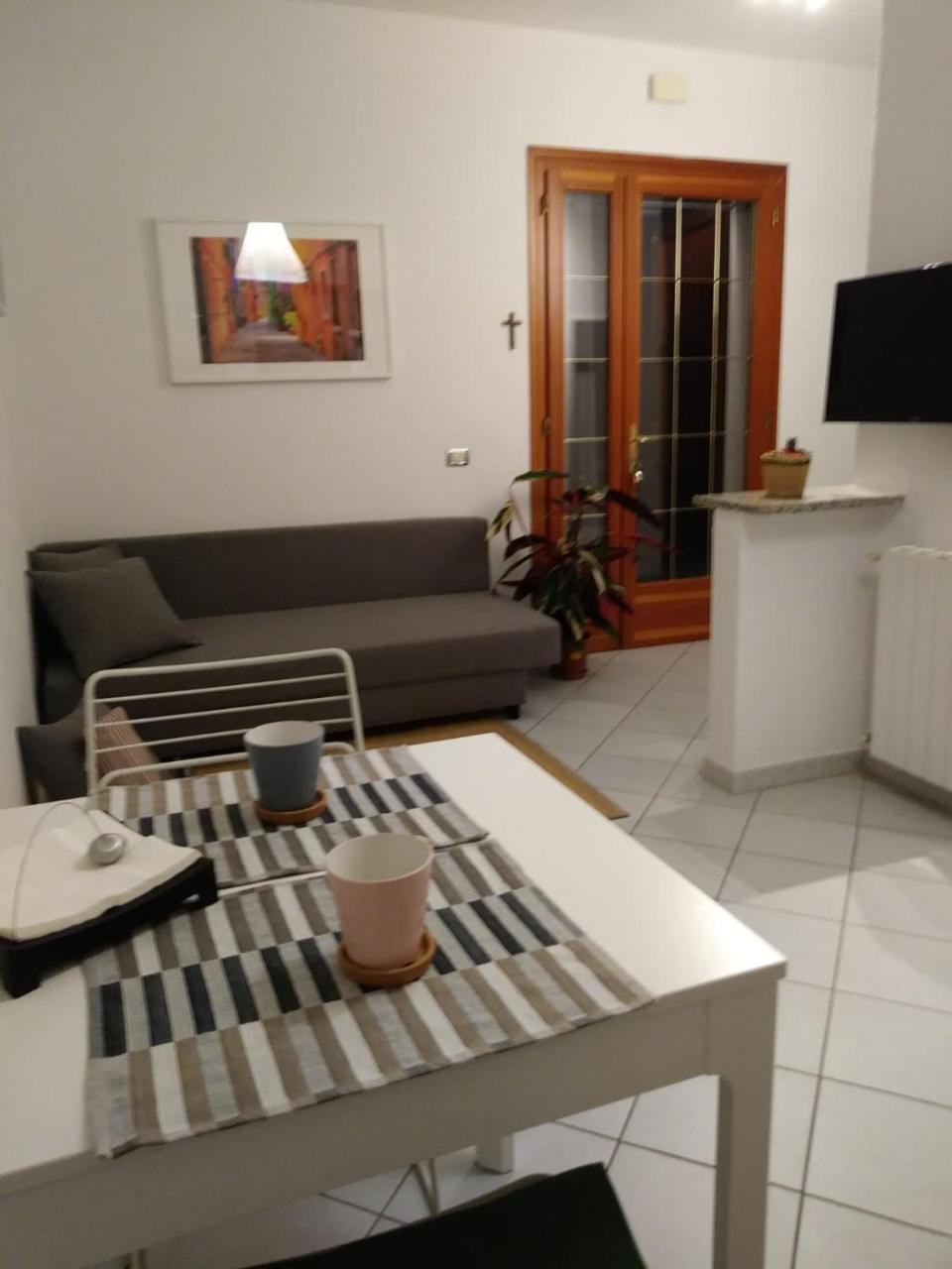 Angy House Apartment Iolanda di Savoia Ngoại thất bức ảnh